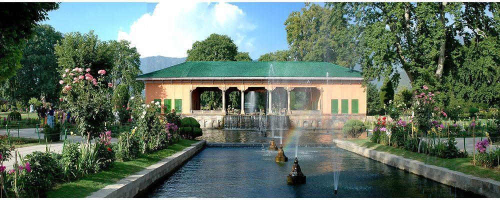 Welcomheritage Gurkha Houseboats Srinagar  Exterior photo